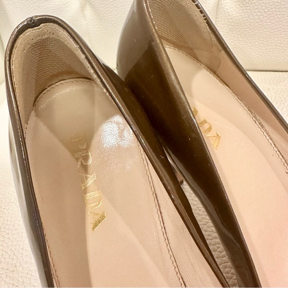 Prada heels - Picture 8 of 9